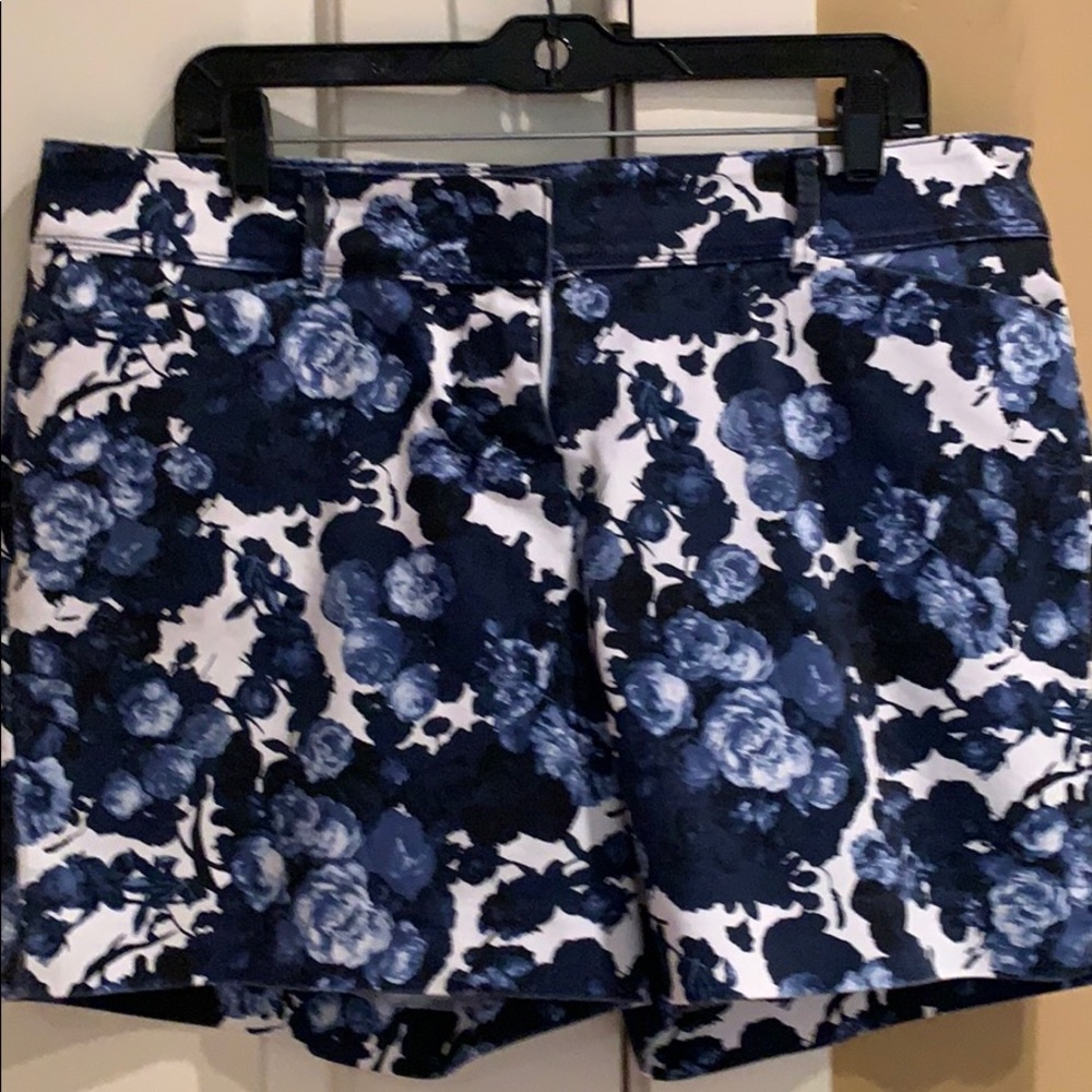 The Limited Floral Shorts size 12